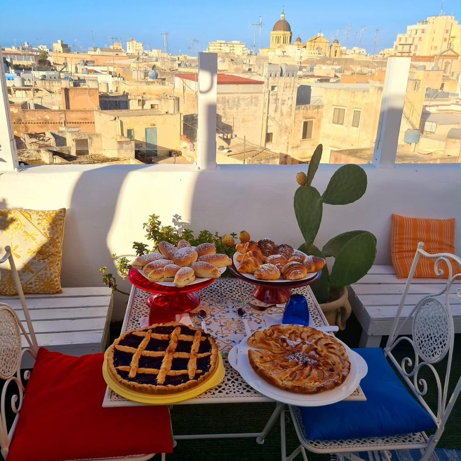 Due Passi Dal Centro Bed & Breakfast Marsala Exterior photo